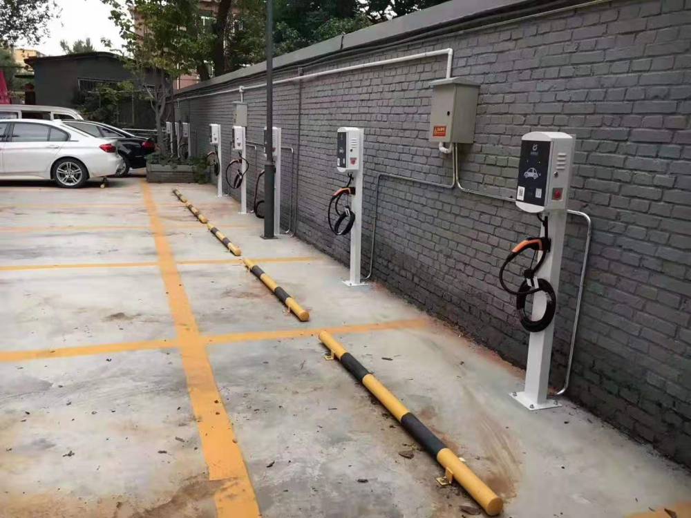 7kW交流慢充壁挂式充电桩 价格、厂家与新能源电动汽车充电站建设指南